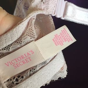 Victoria's Secret Intimates & Sleepwear - Victoria’s Secret Bra Victoria's Secret Intimates & Sleepwear - Victoria’s Secret Bra